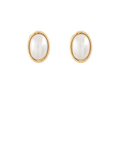 Oval Pearl Earrings