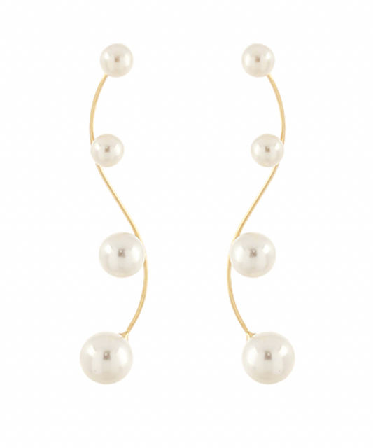 Pearl Elegance Statement Earrings